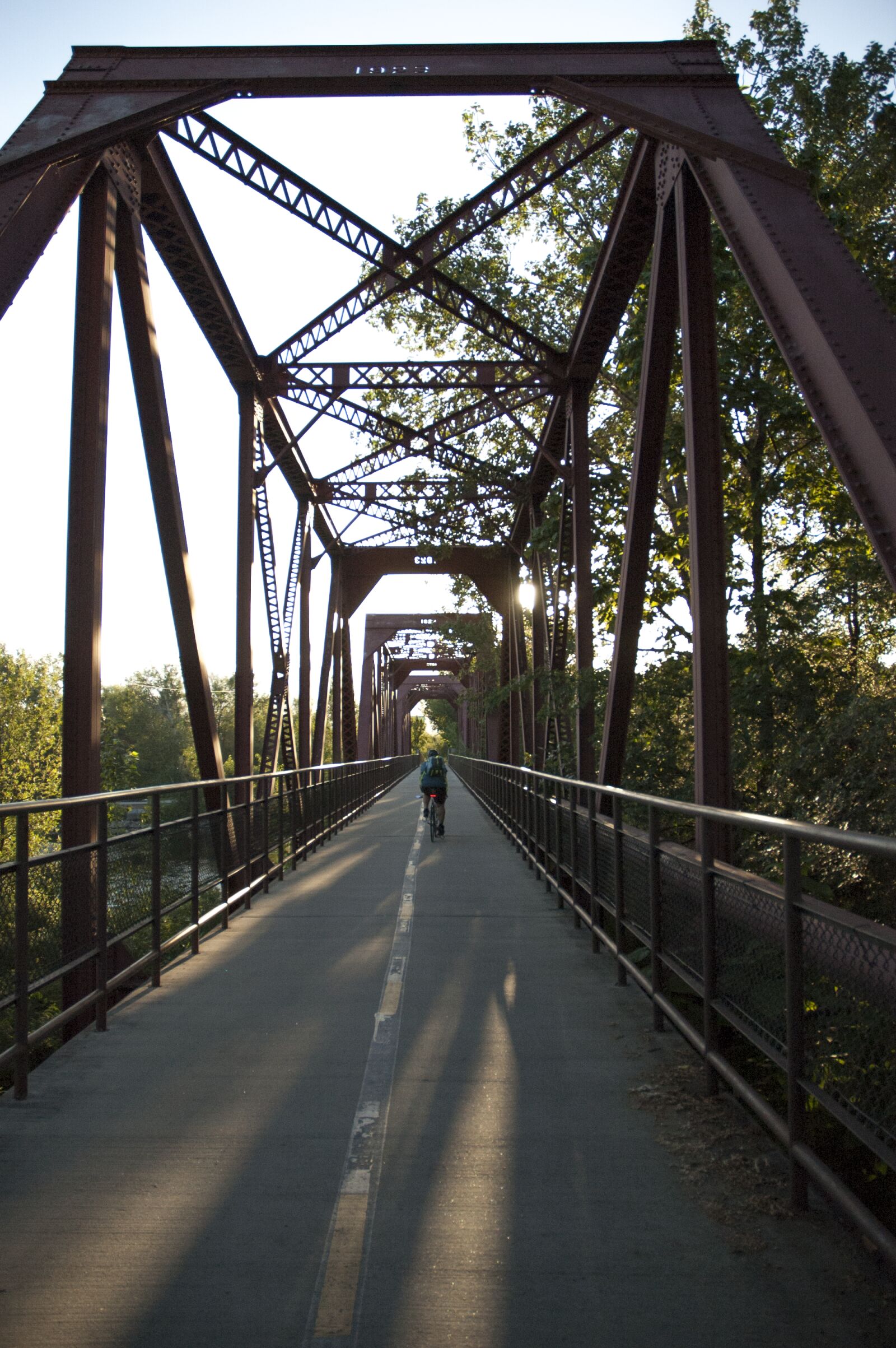 Nikon D70s sample photo. Bicycle, bridge, commute, morning photography
