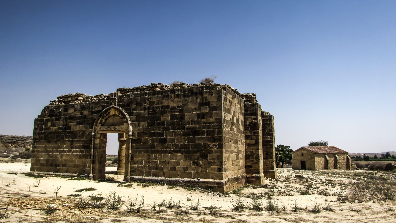 Canon PowerShot SX400 IS sample photo. Cyprus, ayios sozomenos, church photography