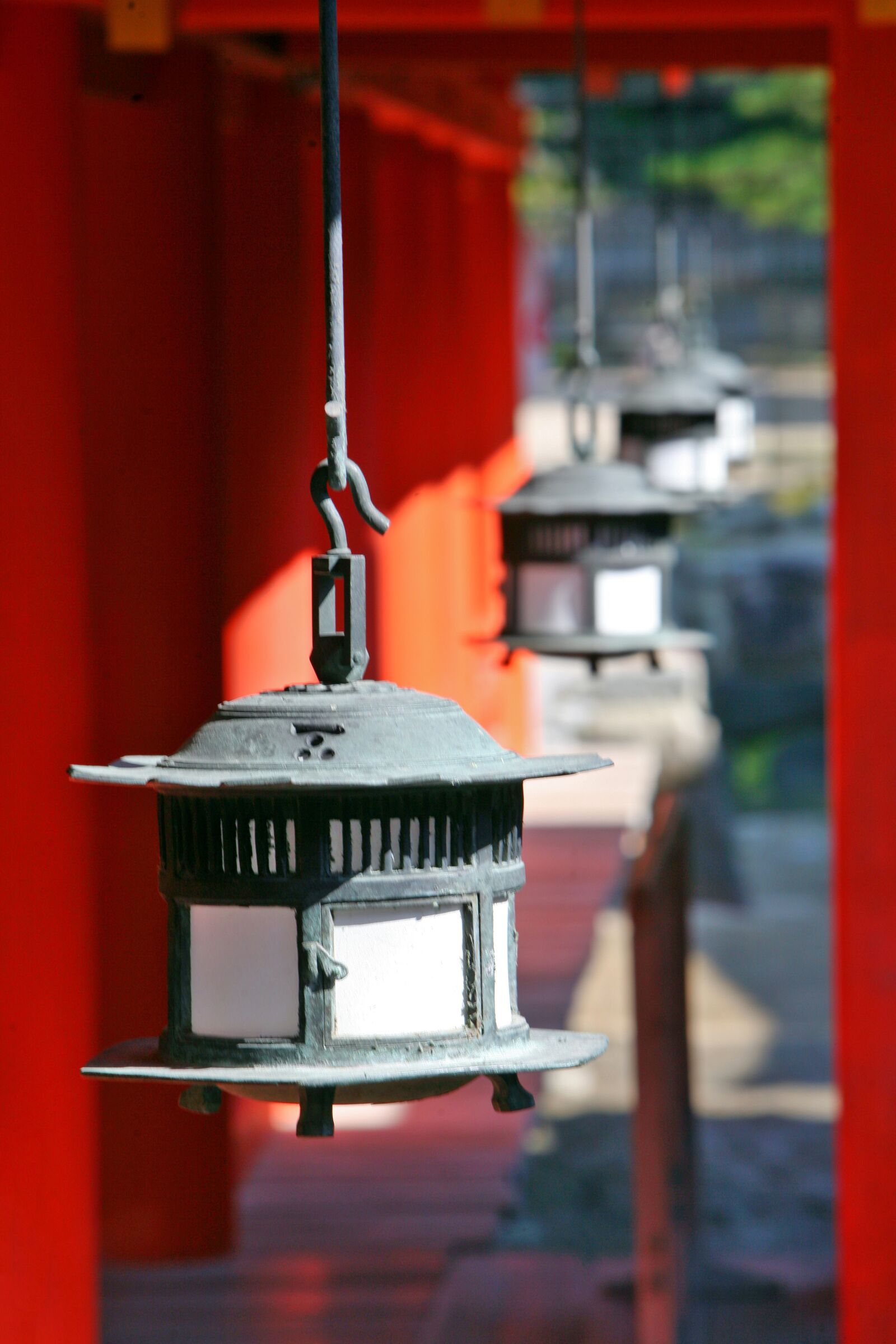 Canon EOS 5D sample photo. Japan, miyajima, temple photography