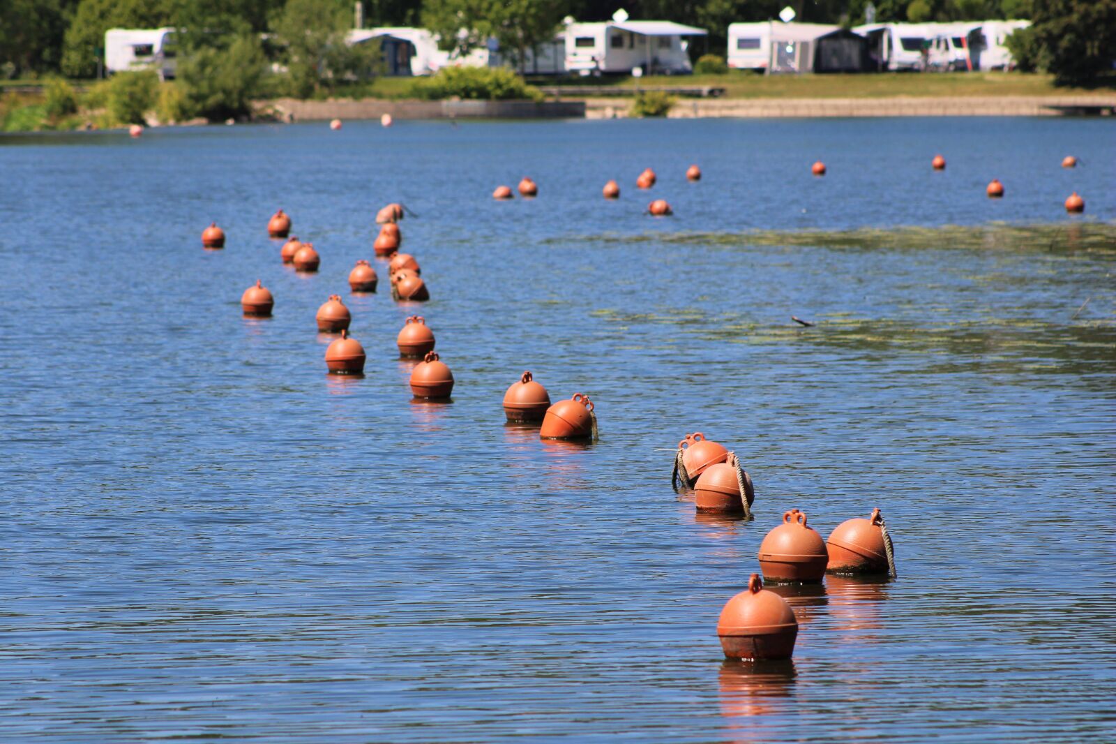 Canon EF75-300mm f/4-5.6 sample photo. Water, boje, lifebelt photography
