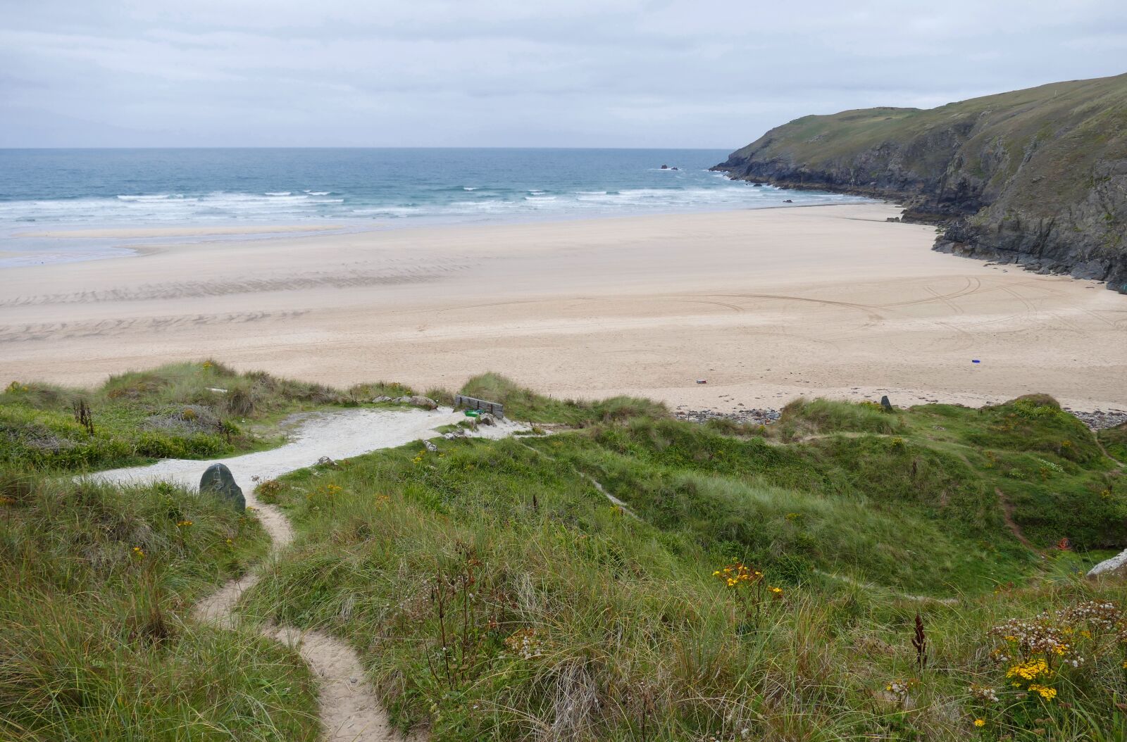 Panasonic Lumix DMC-FZ1000 sample photo. Penhale sands, cornwall, landscape photography