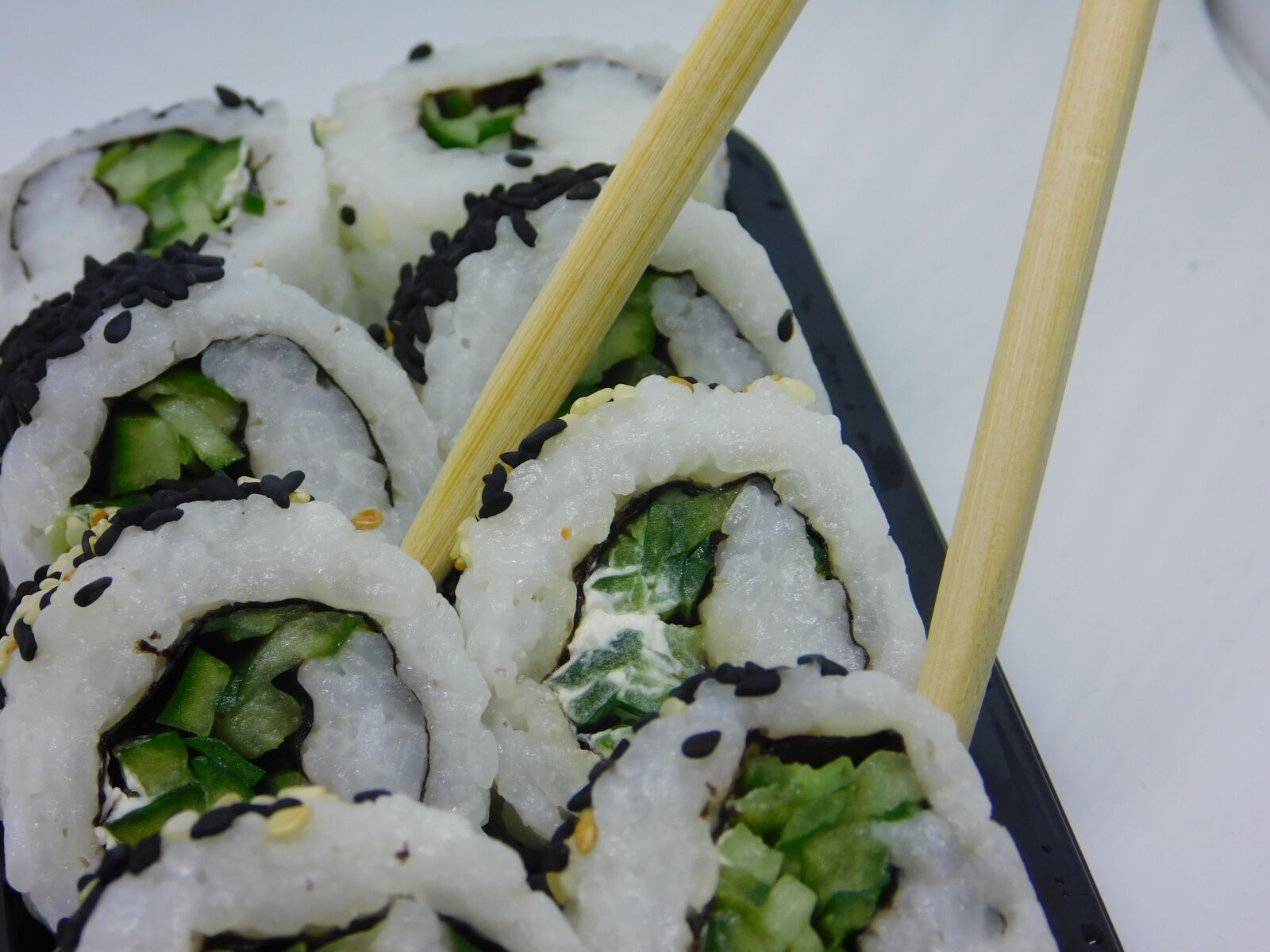 Nikon Coolpix B500 sample photo. Sushi, vegetarian, vegetables photography