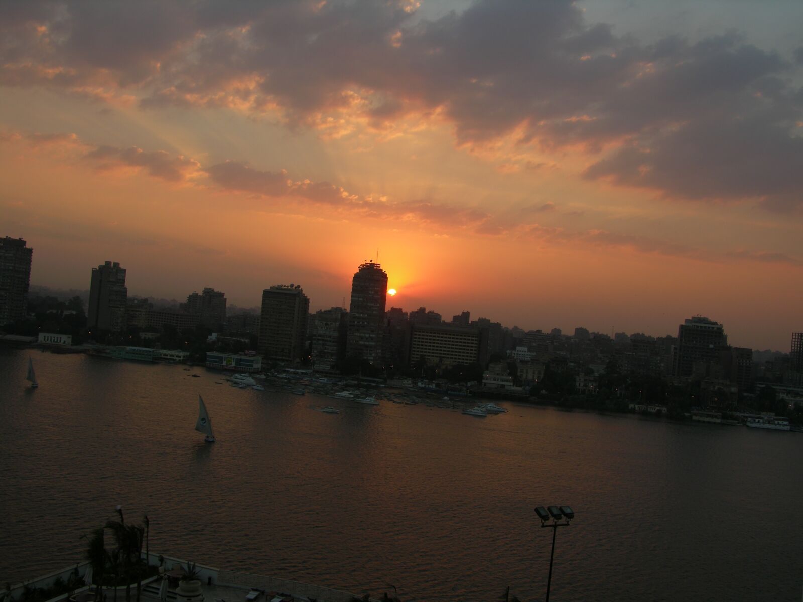 Nikon E8700 sample photo. Cairo, nile, sunset photography