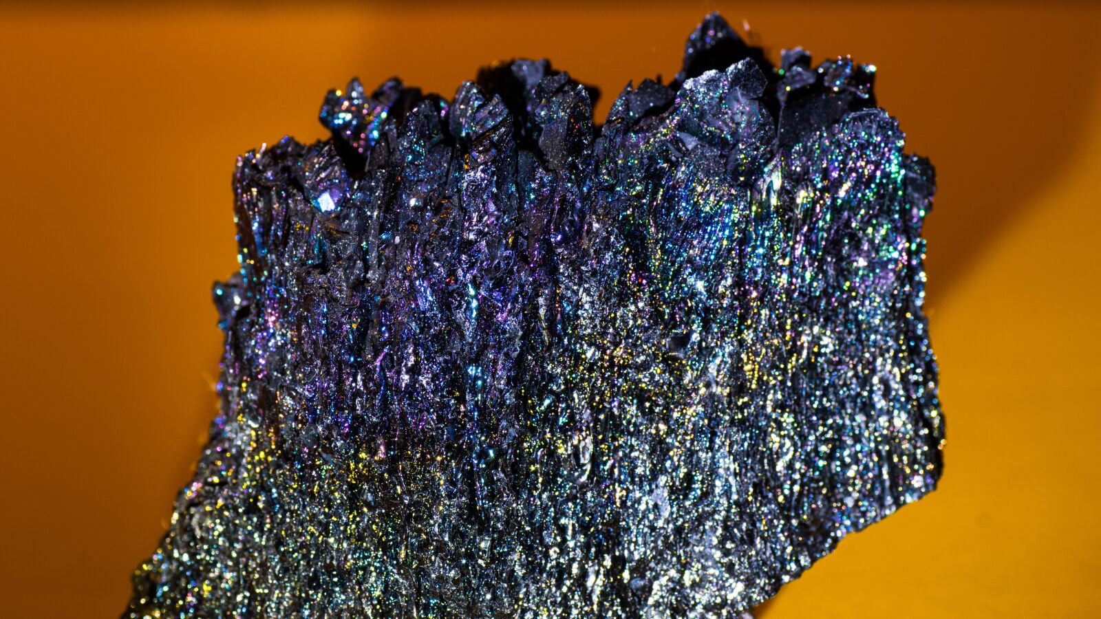 Sony ILCA-77M2 sample photo. Mineral, nature, shiny photography