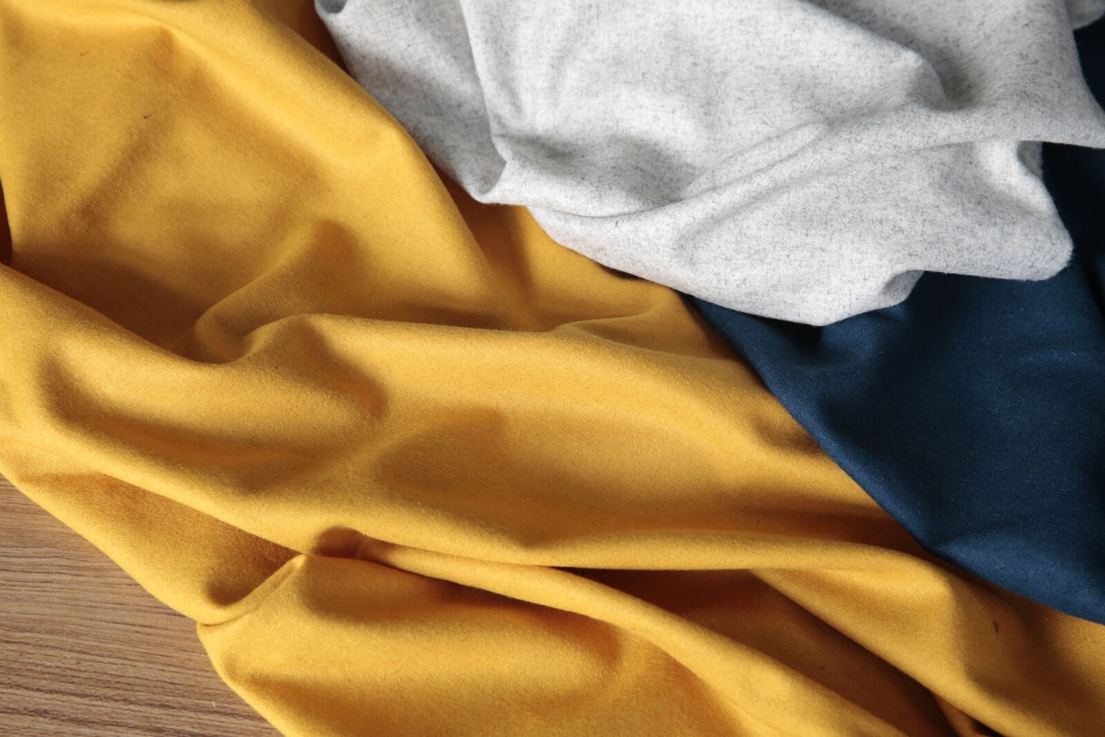 Canon EF 24-70mm F2.8L II USM sample photo. Fabric, wool fabric, textile photography