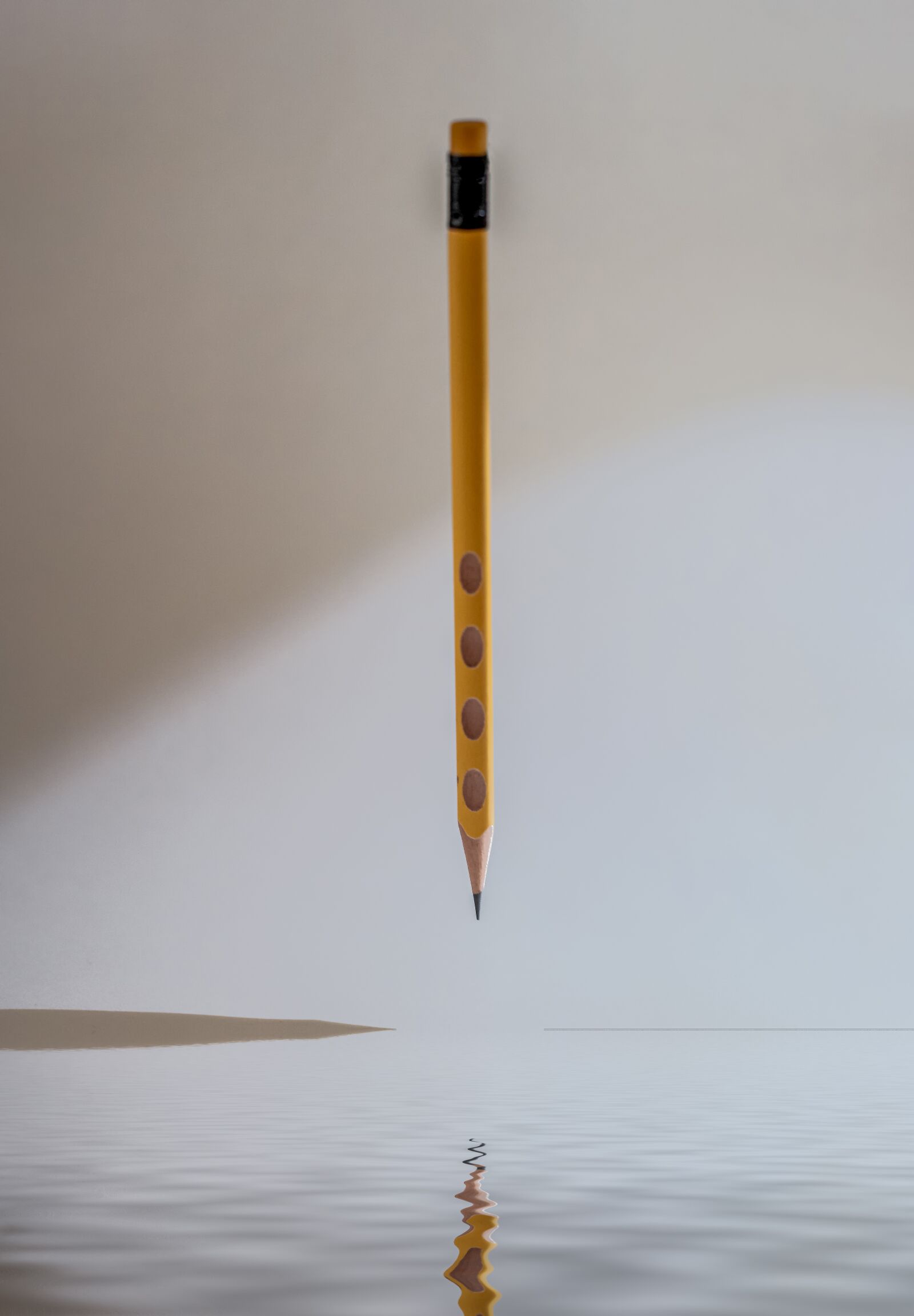 Nikon D850 sample photo. Pen, yellow, line photography