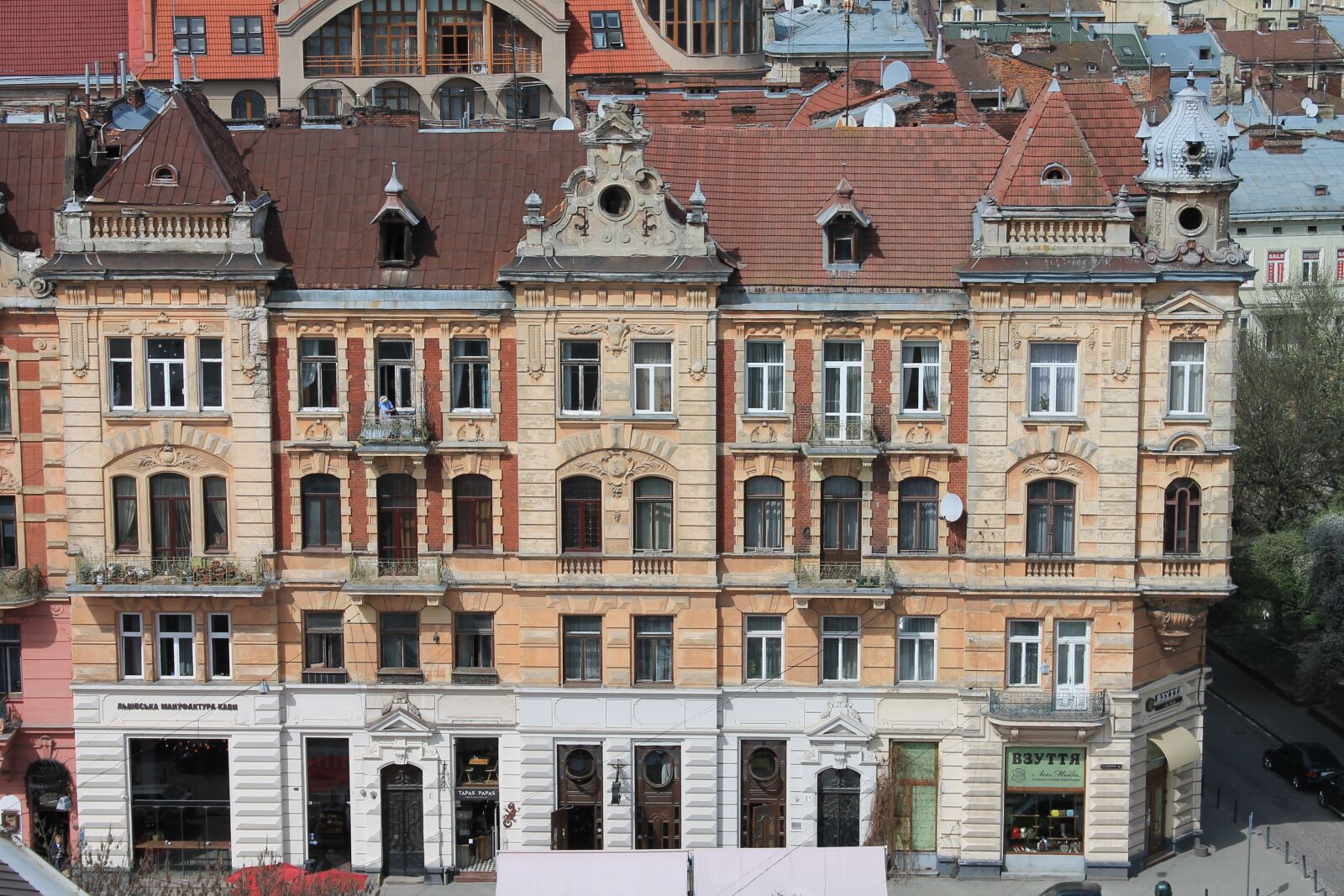Canon EOS 1100D (EOS Rebel T3 / EOS Kiss X50) sample photo. Architecture, old house, city photography