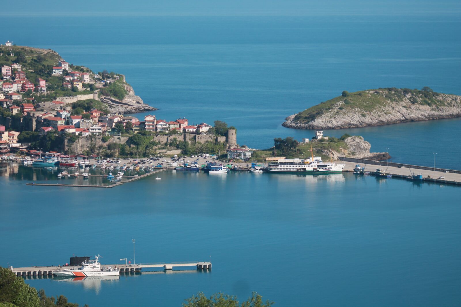 Canon EF75-300mm f/4-5.6 sample photo. Marine, amasra, castle photography