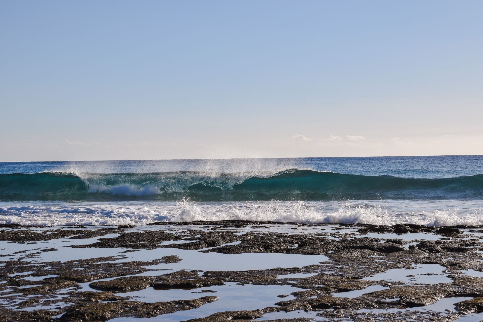 Nikon D3300 sample photo. Wave, smashing, sea photography