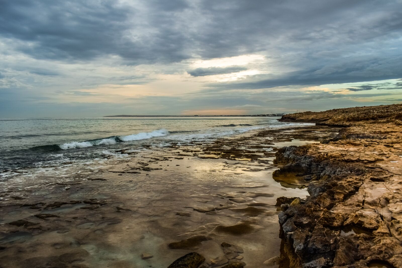 Nikon D3300 sample photo. Rocky coast, sea, overcast photography