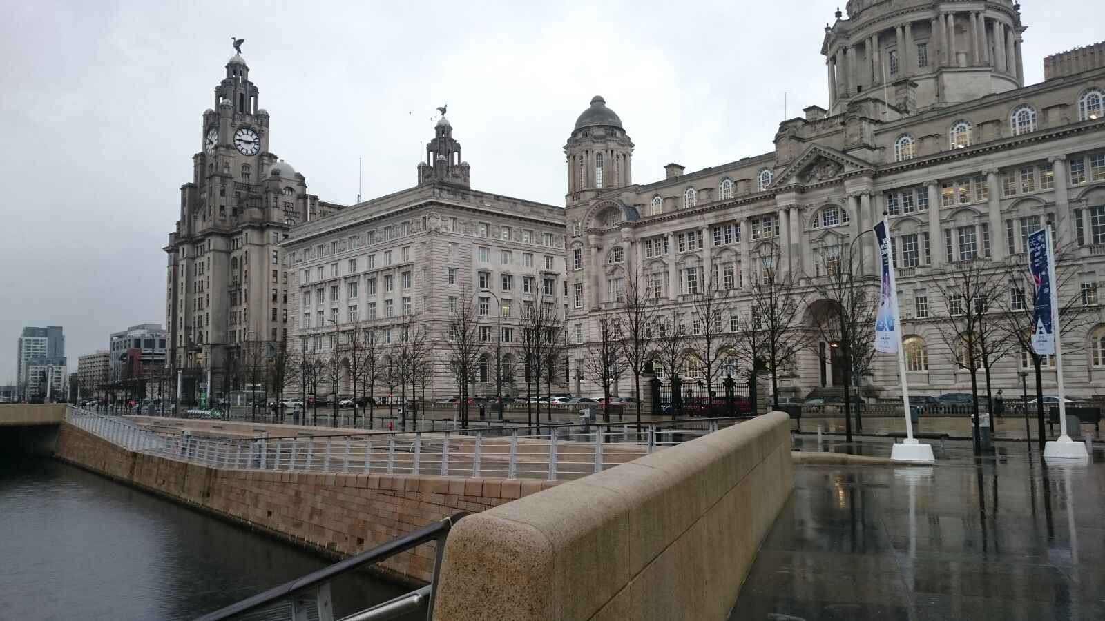 Sony Xperia Z3 sample photo. Liverpool, building, architecture photography
