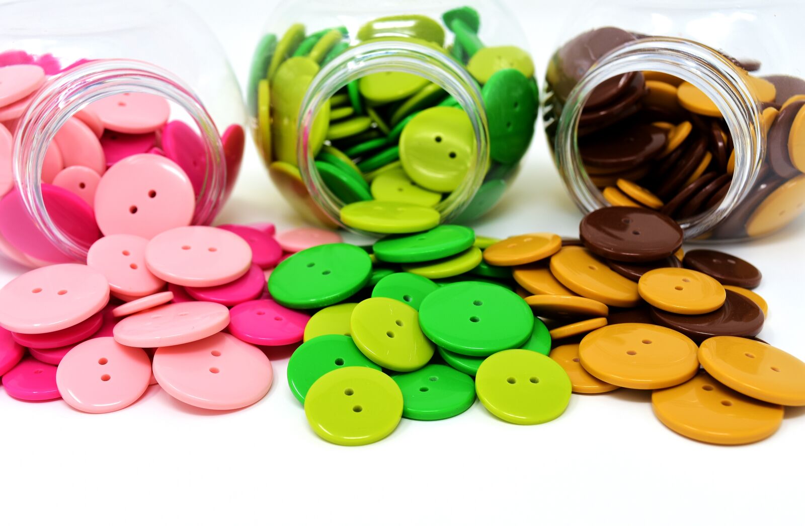 Nikon D7200 sample photo. Buttons, colorful, color photography