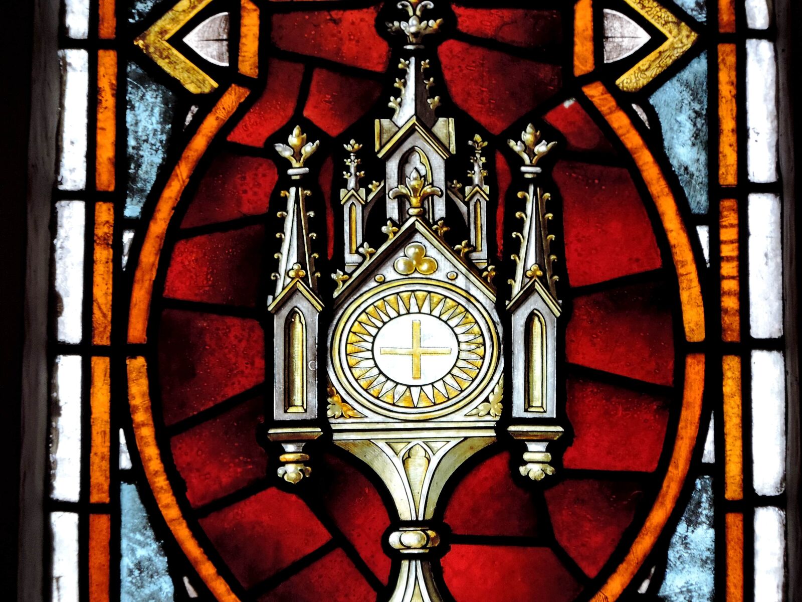 Nikon Coolpix P520 sample photo. Architecture, stained glass, religion photography