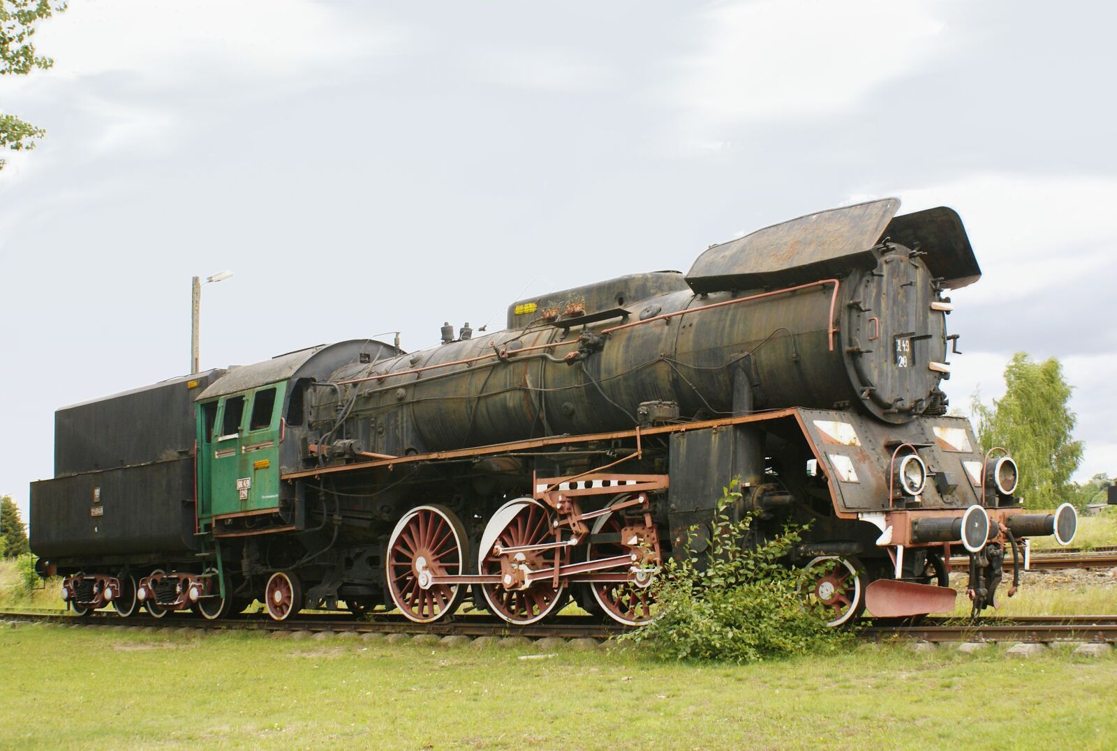 Sony Alpha DSLR-A100 sample photo. Locomotive, train, railway photography