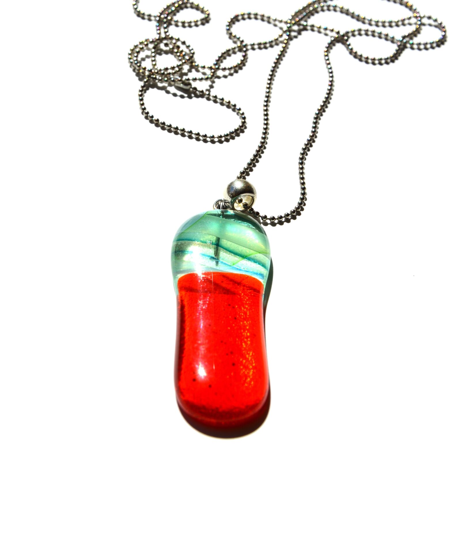 Nikon D7100 sample photo. Necklace, glass, silver photography