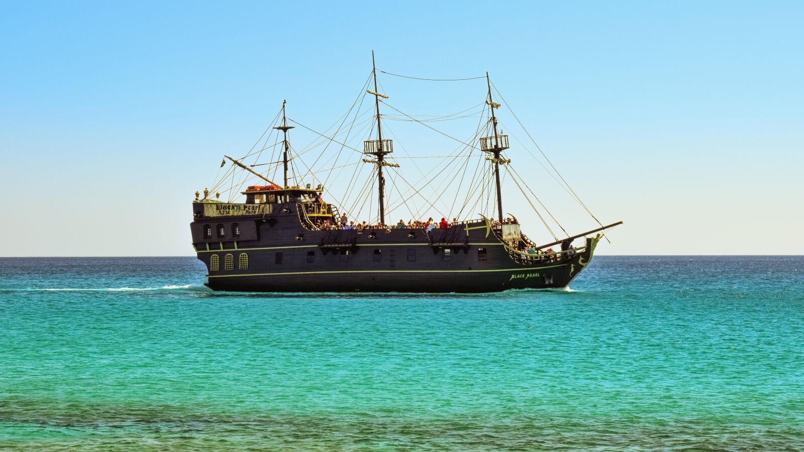 Nikon D3300 sample photo. Cruise ship, cyprus, ayia photography