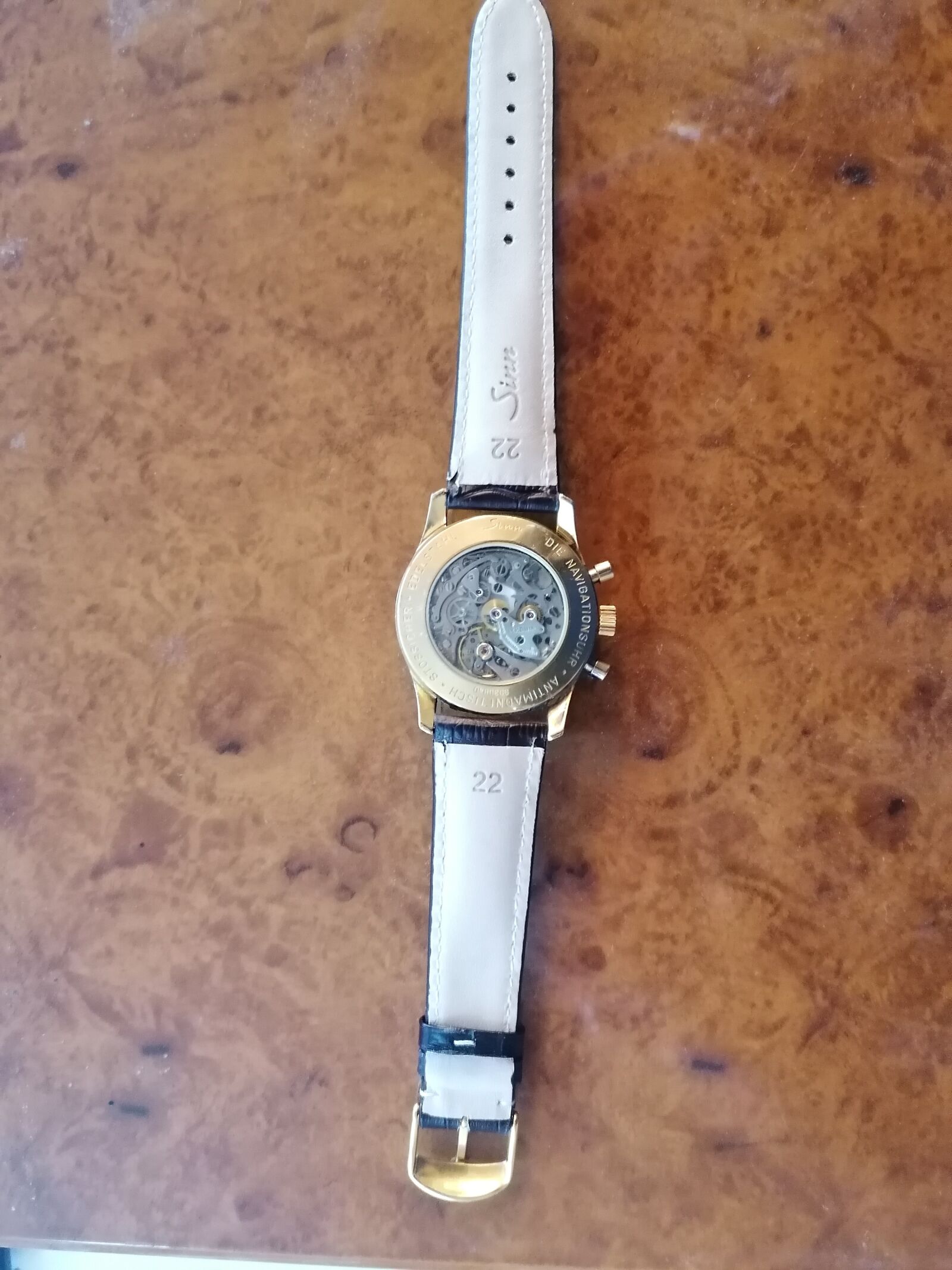 HUAWEI P30 LITE sample photo. Watch, chrono, vintage photography