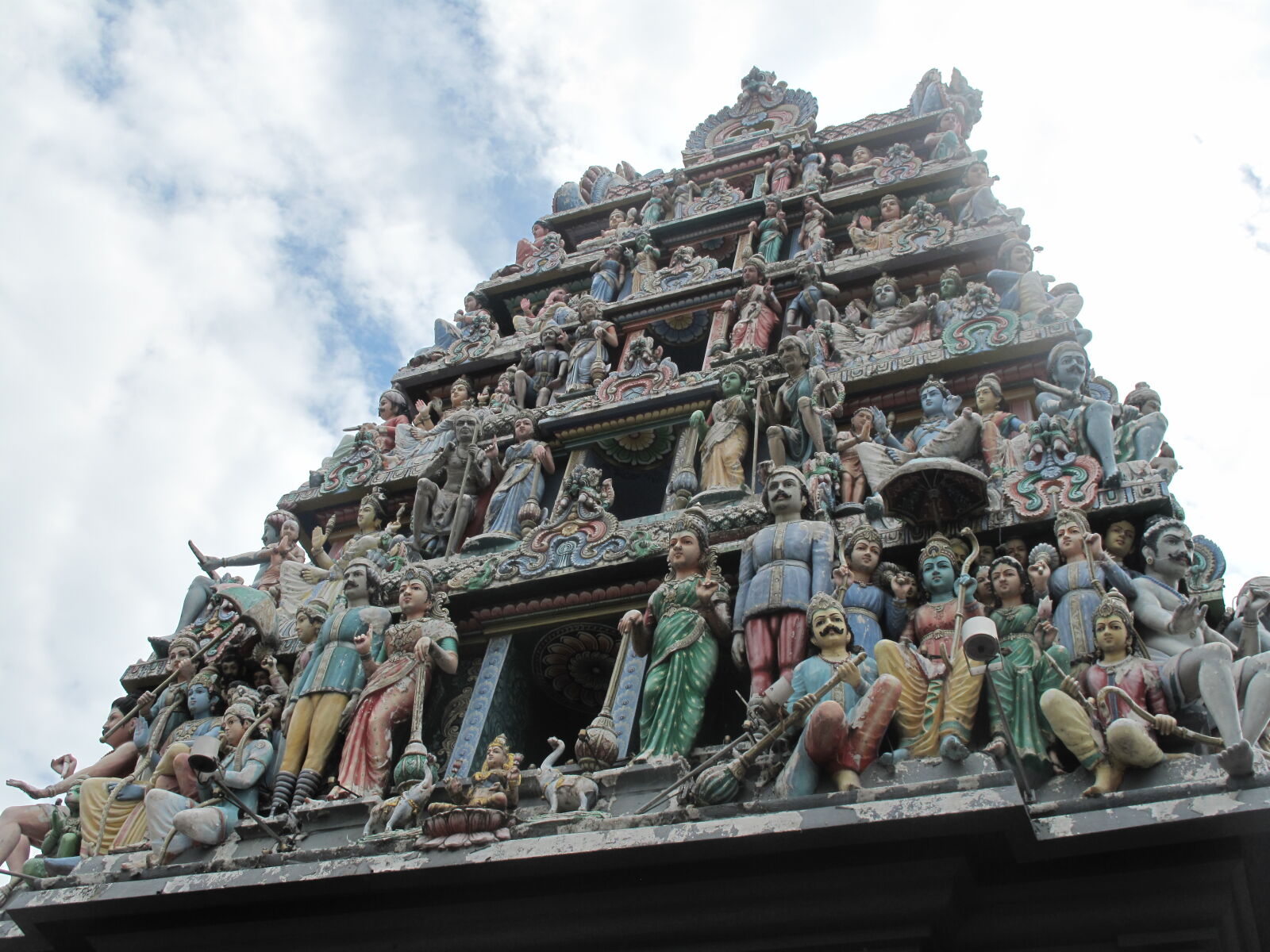 Canon PowerShot G10 sample photo. Singapore, temple photography