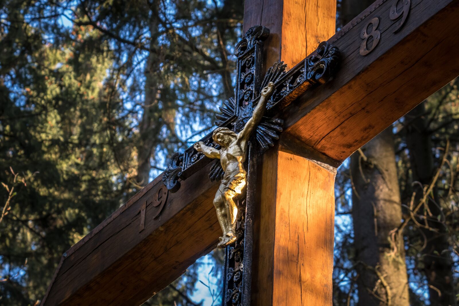 Canon PowerShot G3 X sample photo. Good friday, easter, crucifixion photography