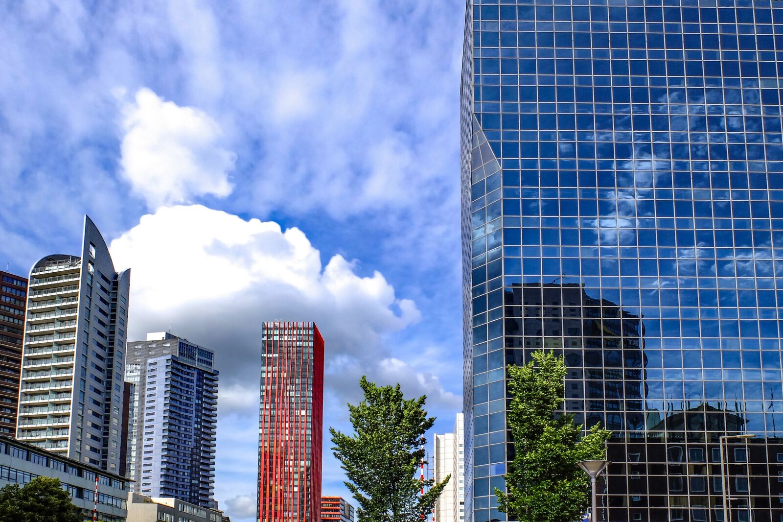 Fujifilm X30 sample photo. Building, tower, glass photography