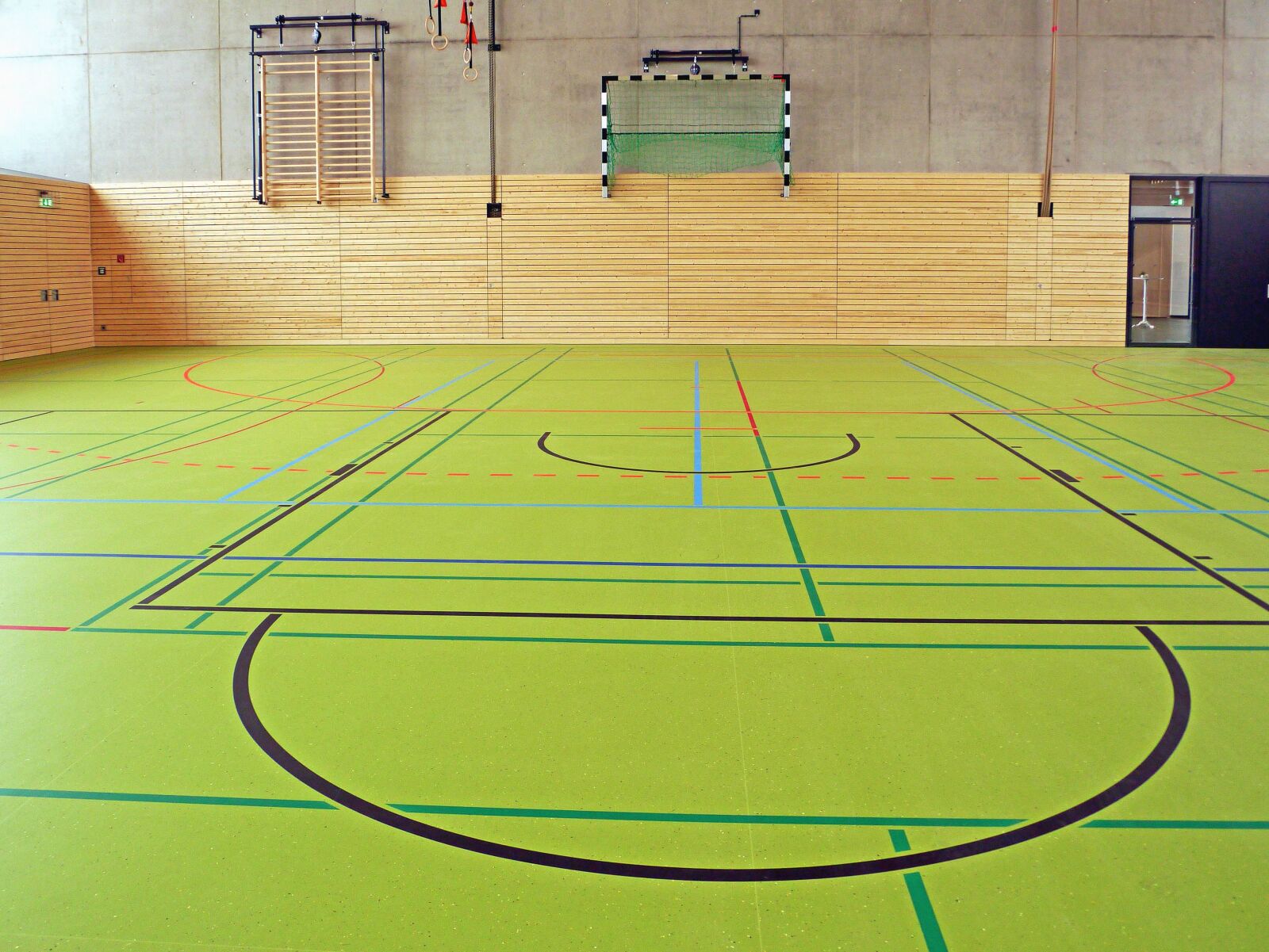 Panasonic Lumix DMC-GX1 sample photo. Basketball court, hall, gymnastics photography