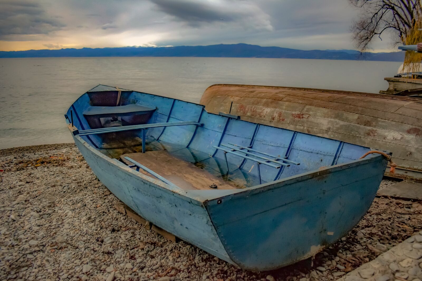Nikon D3300 sample photo. Boat, blue, beach photography