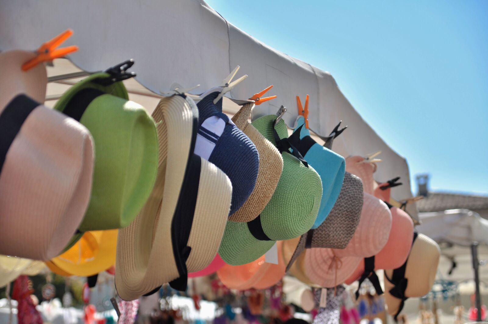 Nikon D90 sample photo. Hats, summer hats, straw photography