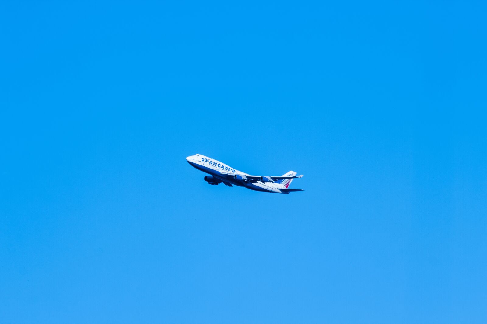 Canon EOS 60D sample photo. Airline, transaero, plane photography