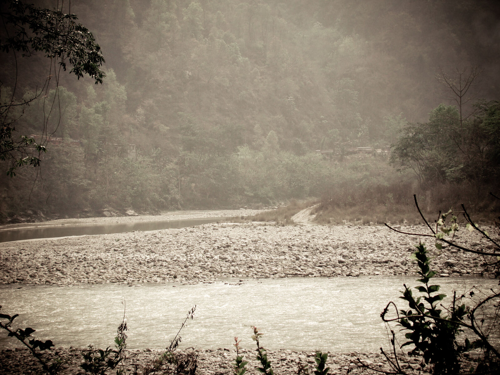 Sony Cyber-shot DSC-H50 sample photo. Nature, photography, water, flow photography