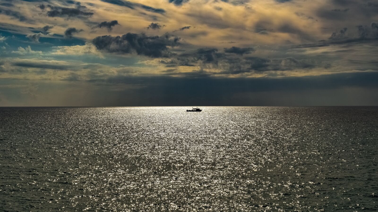 Nikon D3300 sample photo. Sea, sky, clouds photography