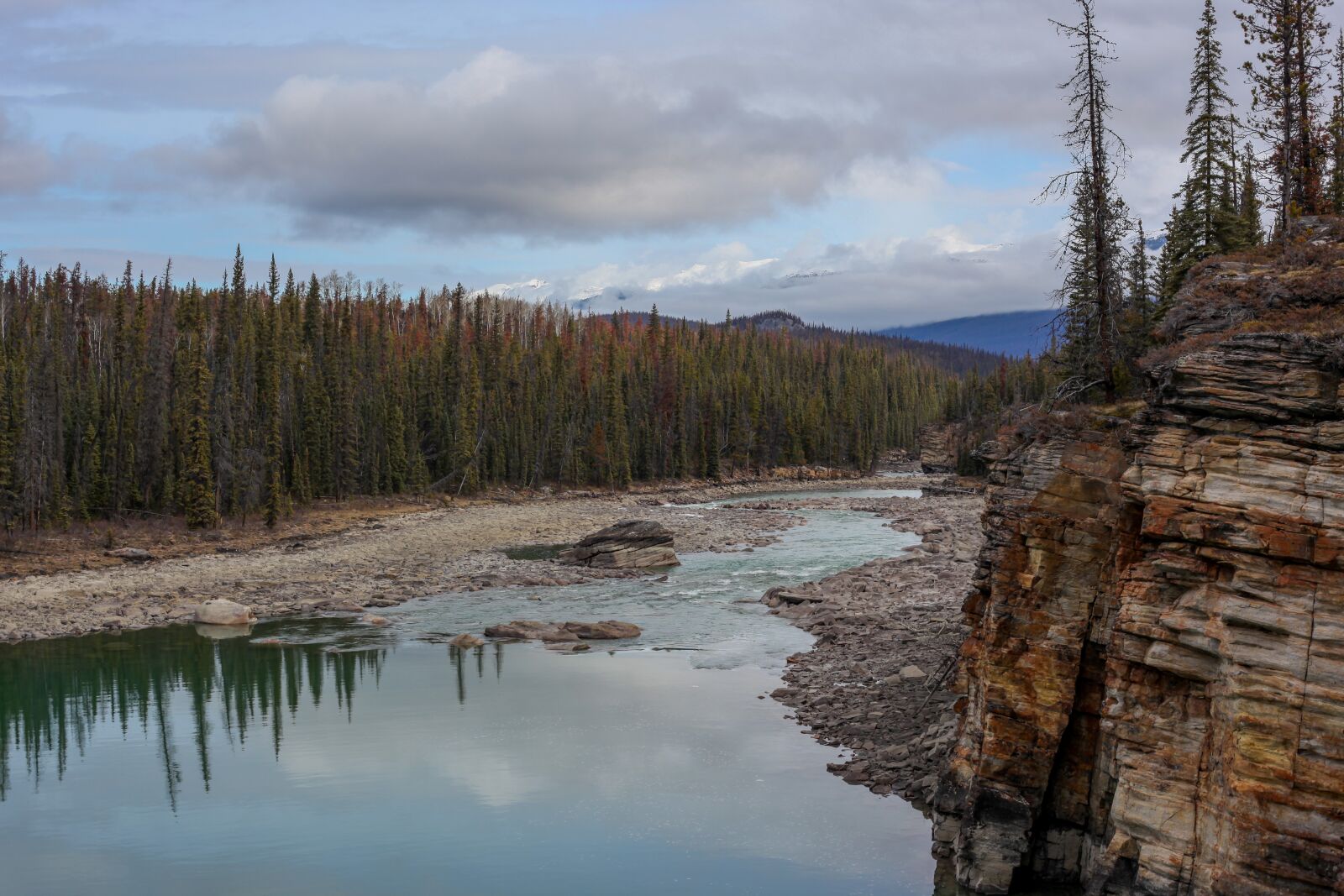 Canon EOS 5D Mark II sample photo. The athabasca river, canada photography