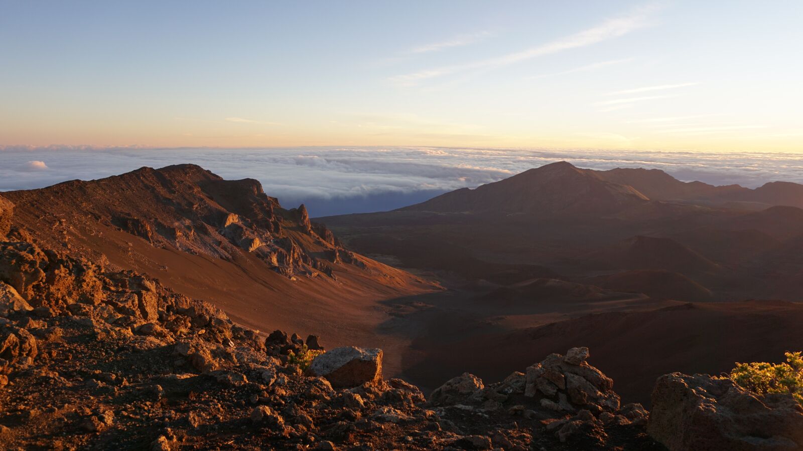 Sony E 16-50mm F3.5-5.6 PZ OSS sample photo. Sunrise, volcano, hawaii photography