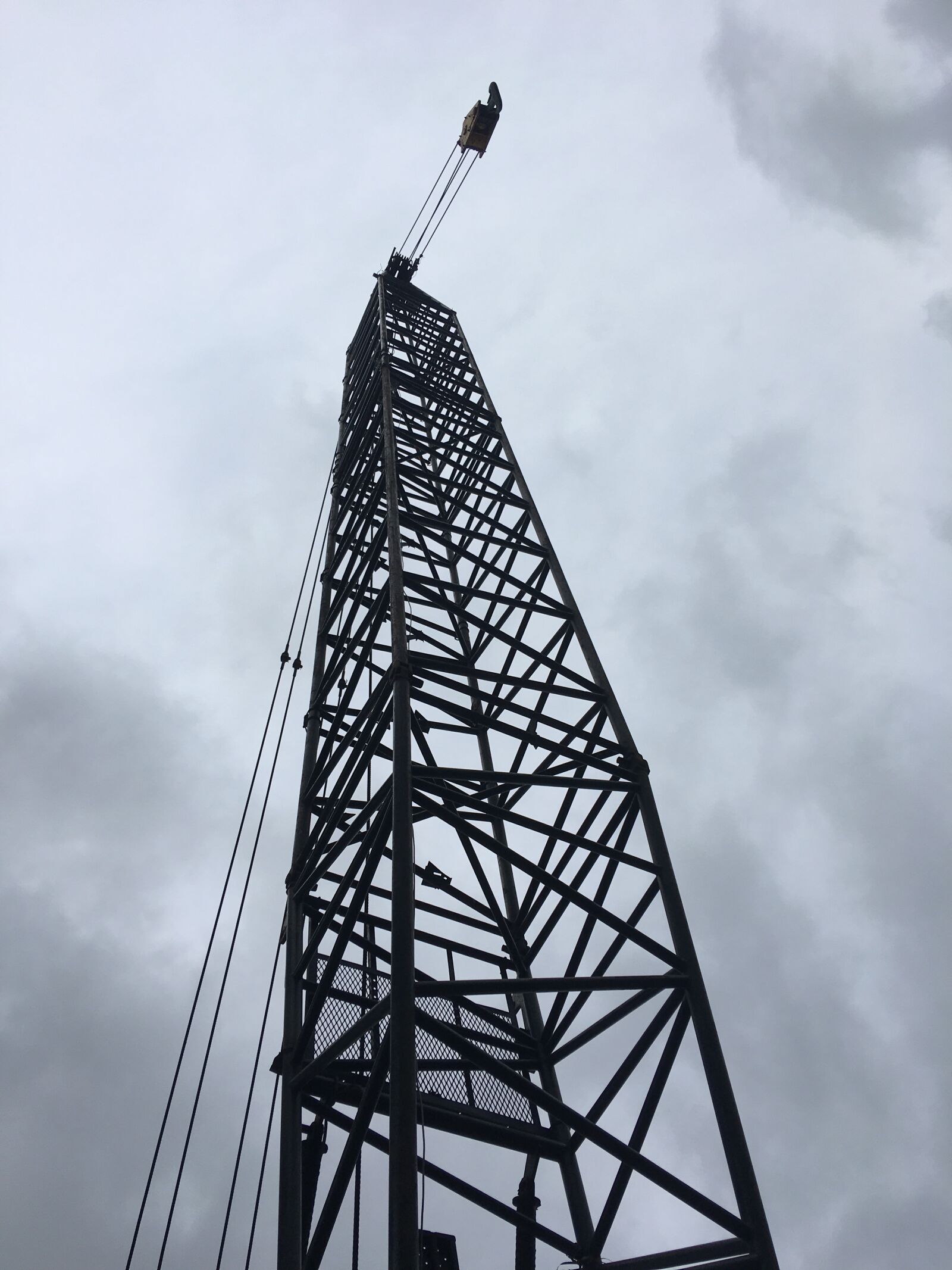 iPhone 6s Plus back camera 4.15mm f/2.2 sample photo. Crane, lifting, construction photography