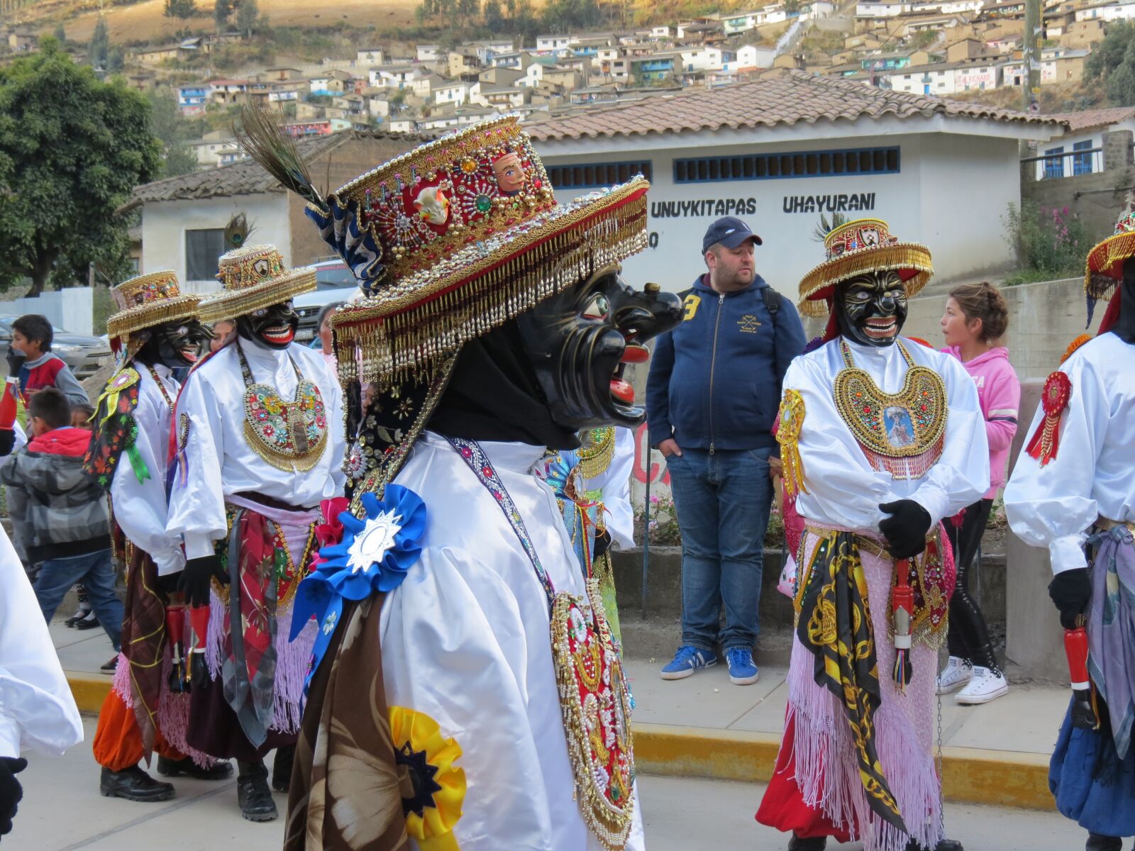 Canon PowerShot SX40 HS sample photo. Paucartambo, fiesta, cusco photography