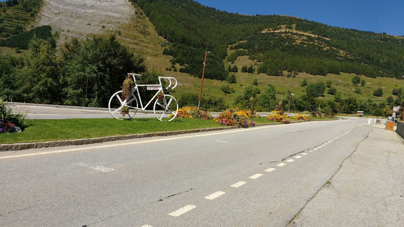 Motorola MotoG3 sample photo. Alpe d'huez, cycling, tour photography