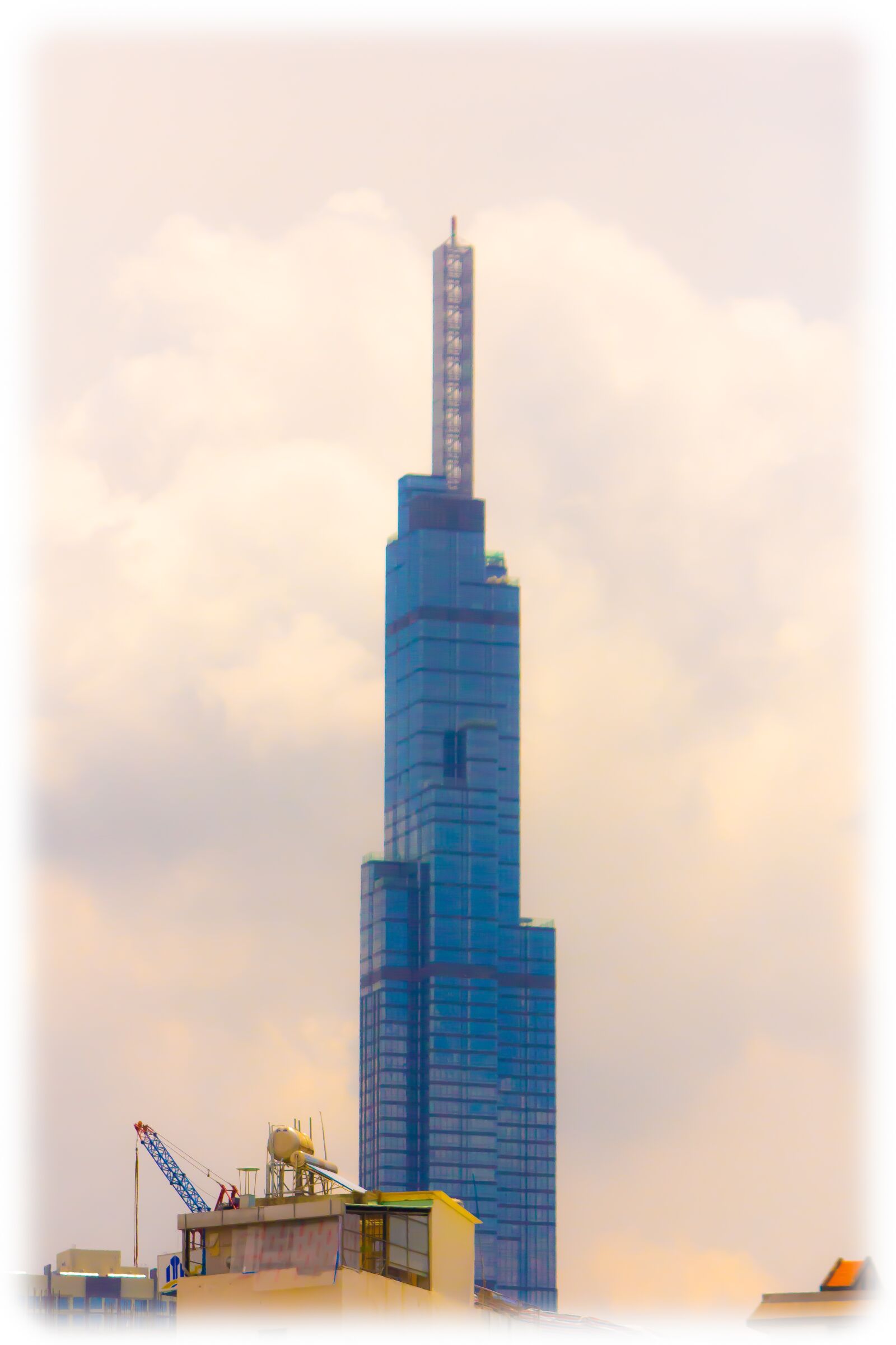Canon EOS 60D + Canon EF-S 55-250mm F4-5.6 IS sample photo. Landmark 81, building, architecture photography
