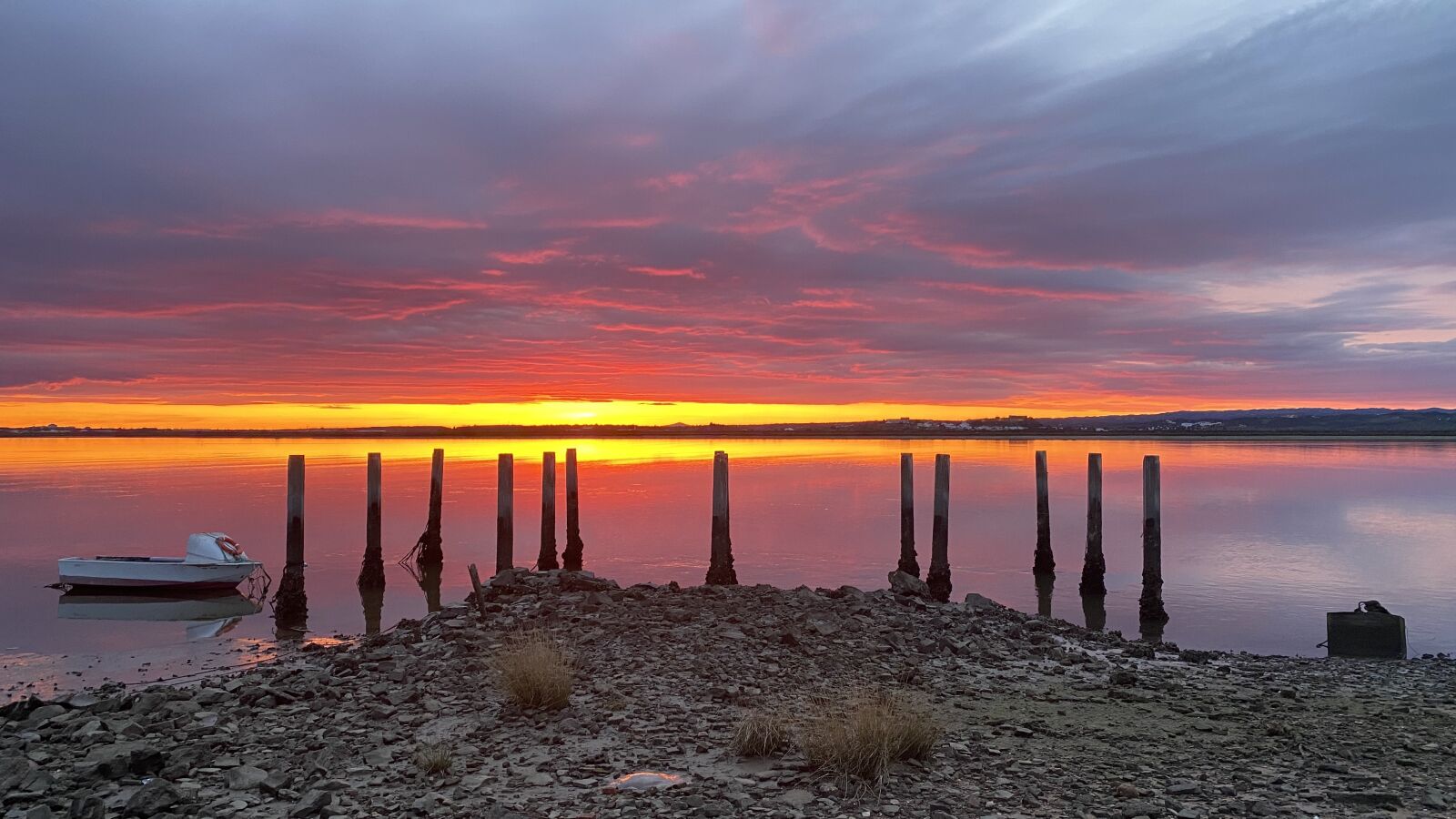 Apple iPhone 11 Pro Max sample photo. Sunset, sea, sky photography