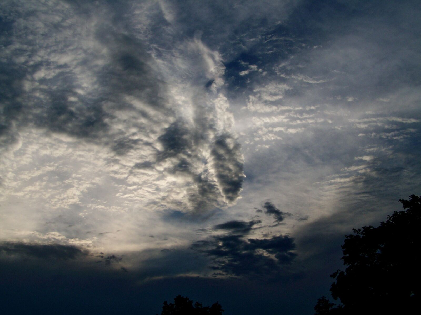 Kodak EASYSHARE ZD710 ZOOM DIGITAL CAMERA sample photo. Sky, clouds, mood photography