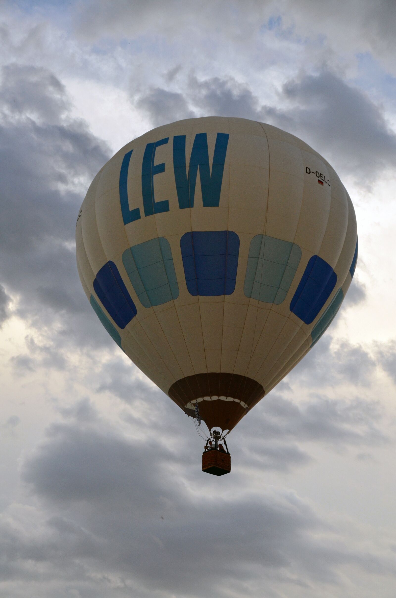 Nikon D5100 sample photo. Hot air balloon, aircraft photography