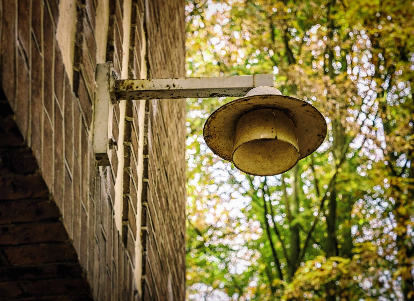 Nikon D3300 sample photo. Street lamp, urban, old photography