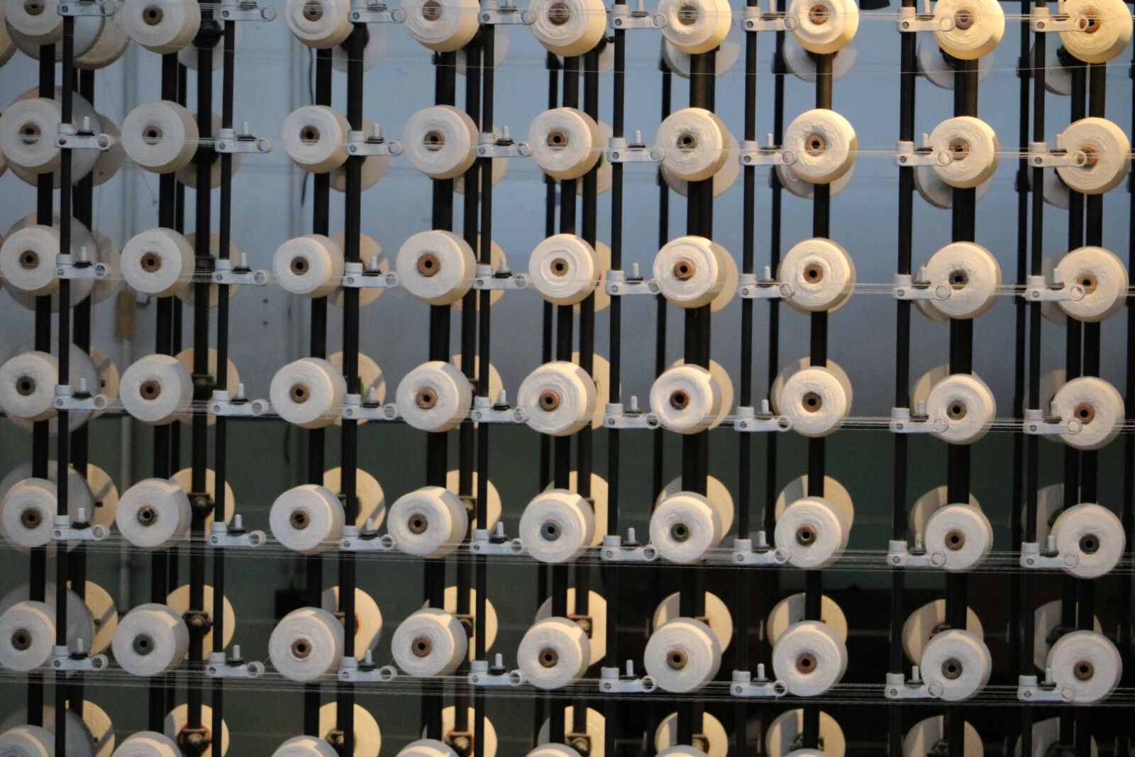 Canon EOS 750D (EOS Rebel T6i / EOS Kiss X8i) sample photo. Museum, textile, industry photography