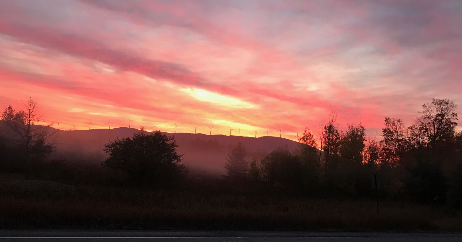 iPhone 7 back camera 3.99mm f/1.8 sample photo. Sunrise, maine, morning photography