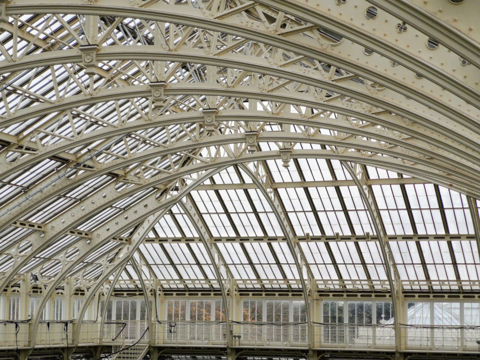 HUAWEI CLT-L09 sample photo. Iron, roof, glasshouse photography