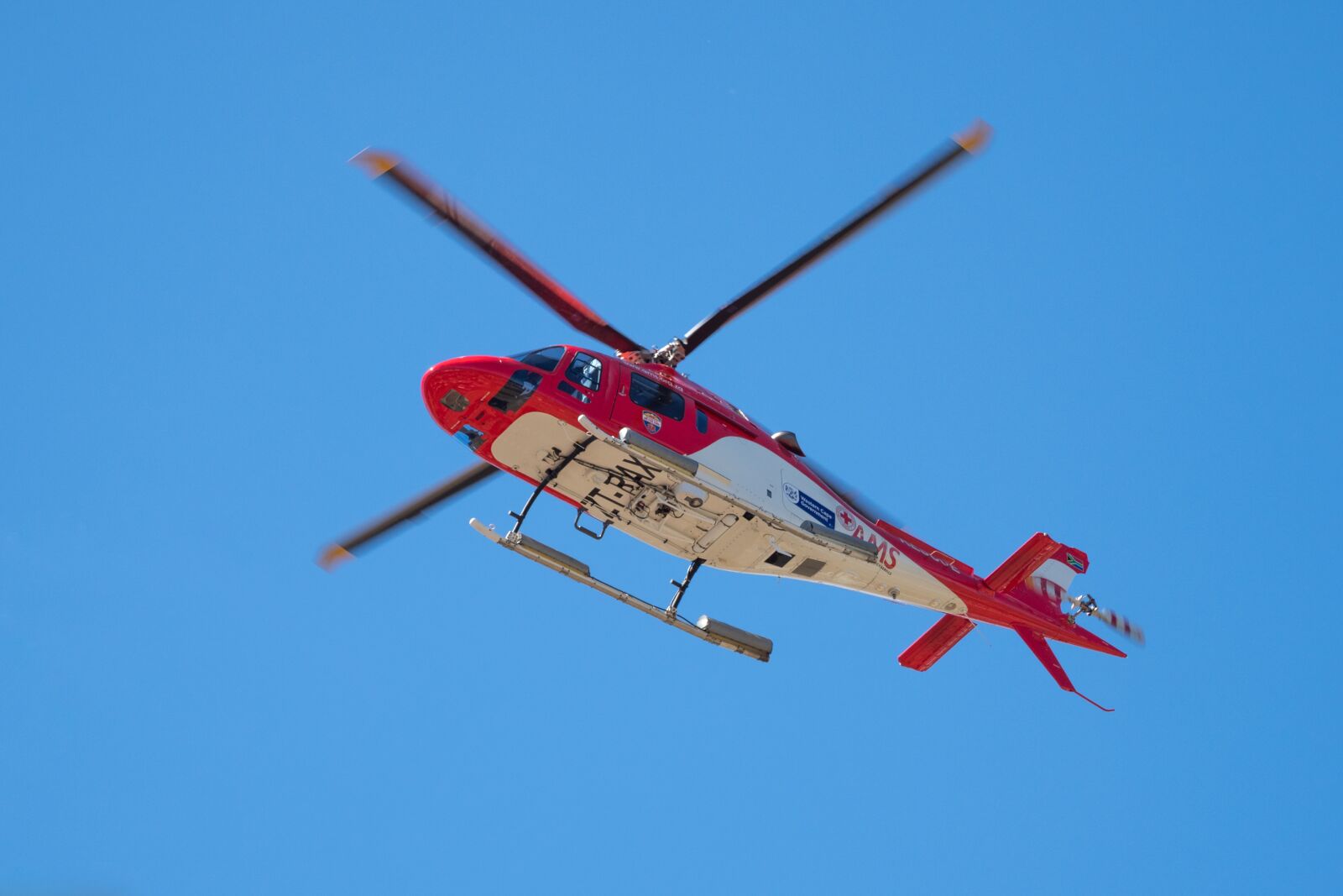 Olympus M.Zuiko Digital ED 12-100mm F4.0 IS Pro sample photo. Rescue helicopter, sky, aircraft photography
