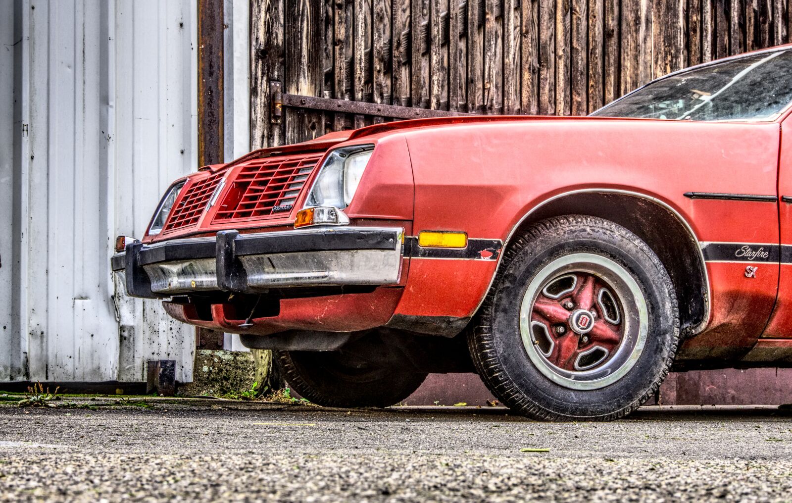 Sony E 16-50mm F3.5-5.6 PZ OSS sample photo. Oldsmobile, starfire sx, oldtimer photography