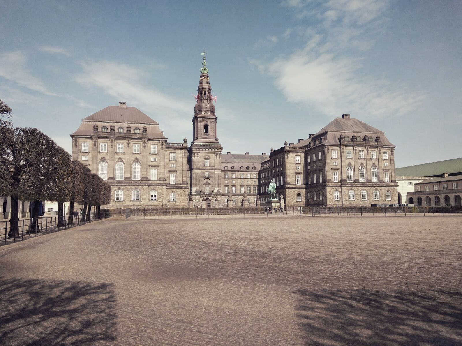 Xiaomi Redmi 4 Pro sample photo. Denmark, copenhagen, tour photography