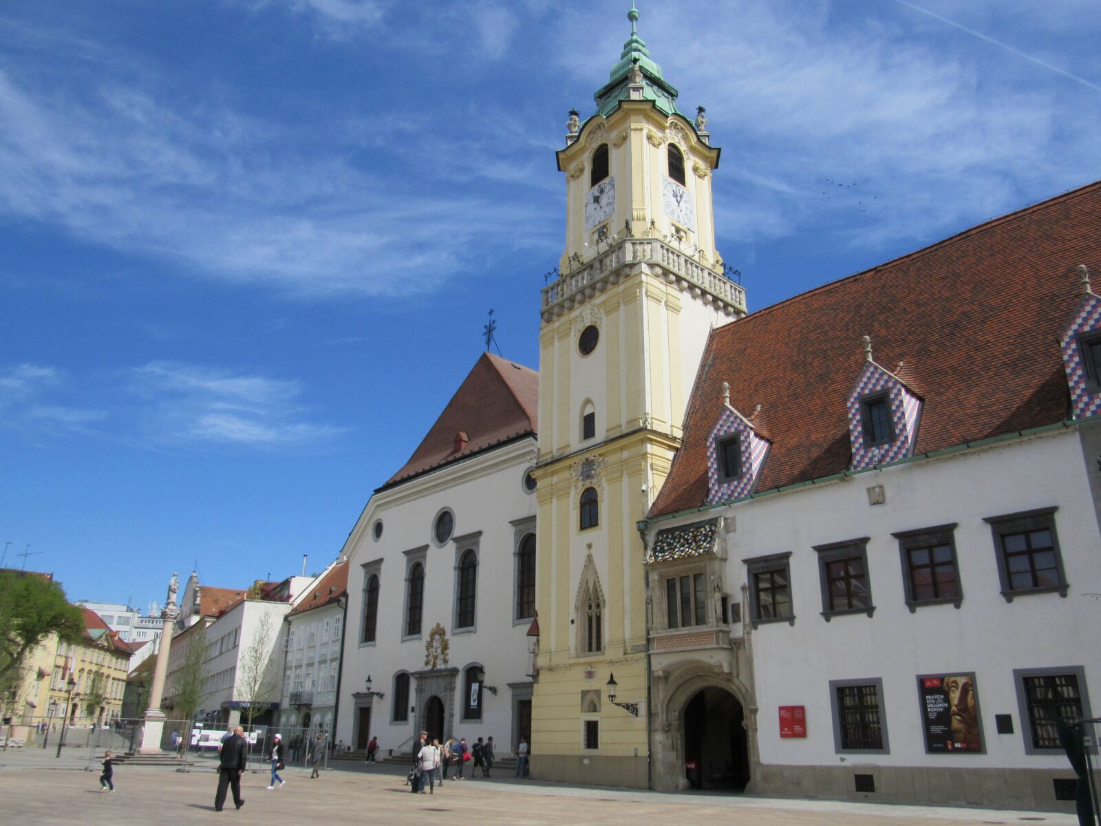 Canon PowerShot SX530 HS sample photo. Bratislava, slovakia, center photography
