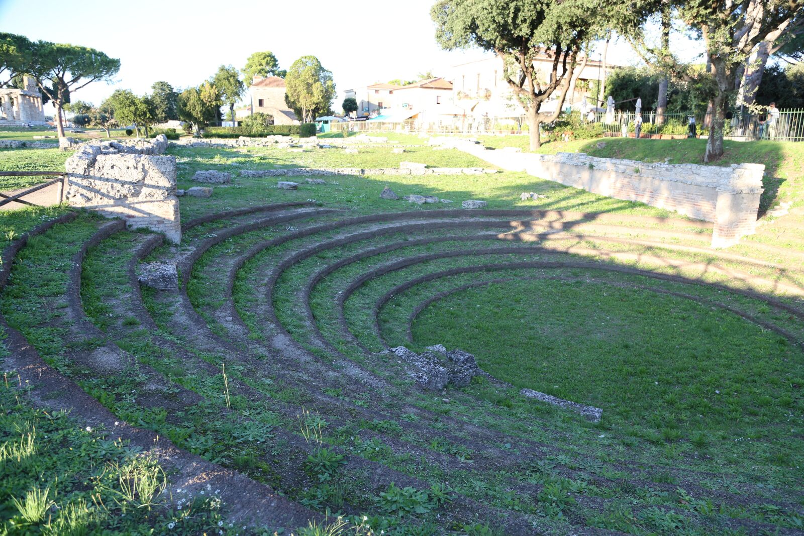 Canon EOS 6D + Canon EF 24-105mm F4L IS USM sample photo. Paestum, amphitheater, antiquity photography