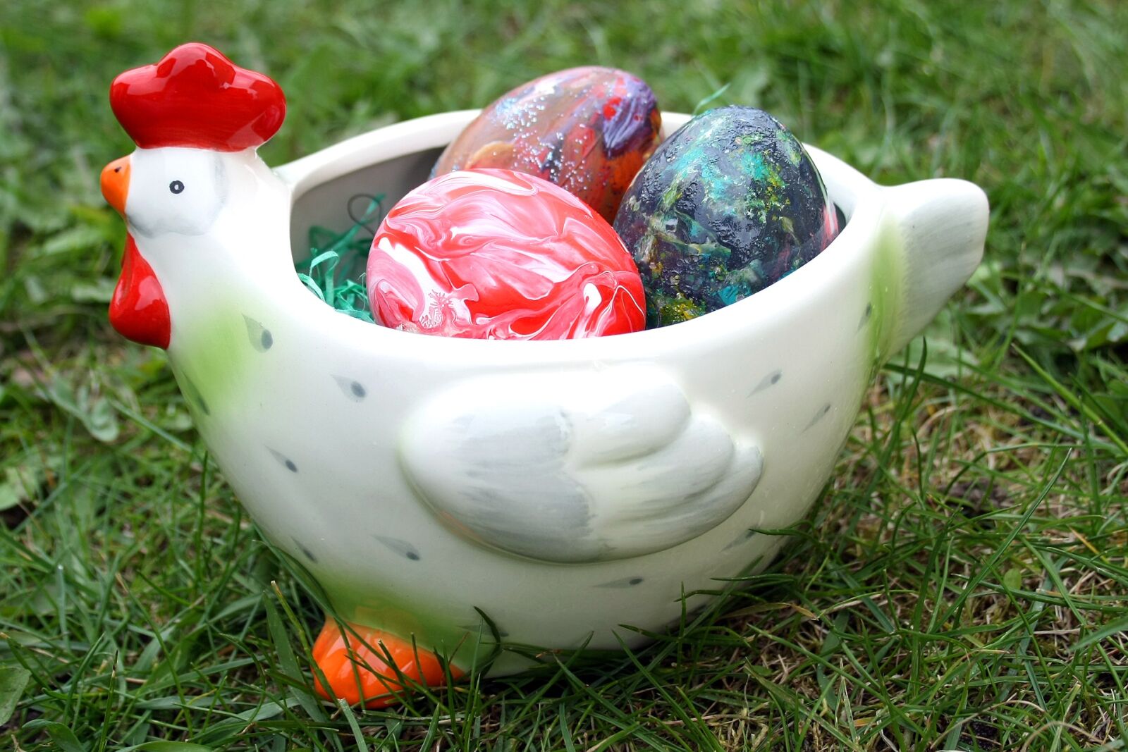 Canon EOS 1000D (EOS Digital Rebel XS / EOS Kiss F) sample photo. Easter, easter holidays, april photography