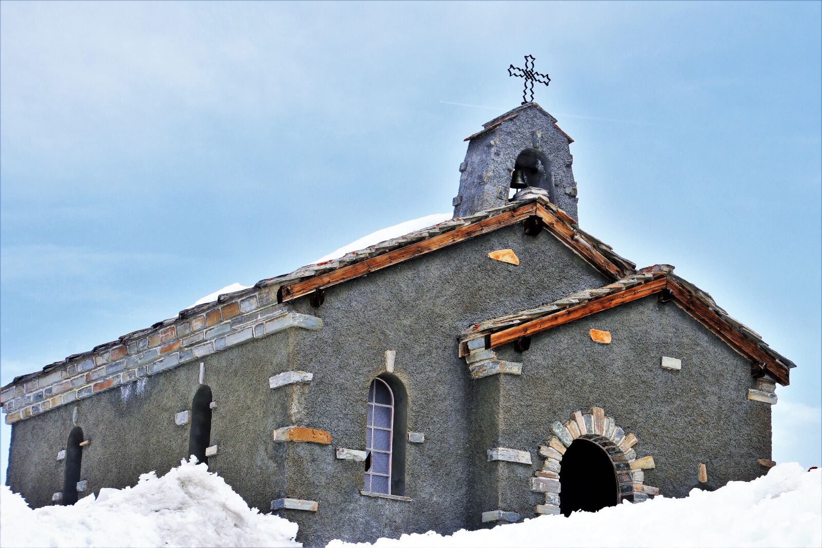 Canon EOS 80D sample photo. Winter, architecture, snow photography